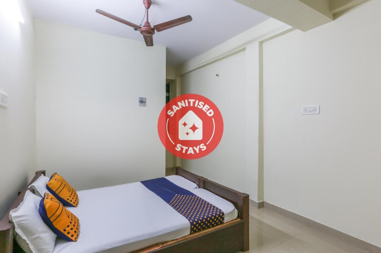 Spot On 63050 Kag Rooms Gūduvāncheri Kültér fotó