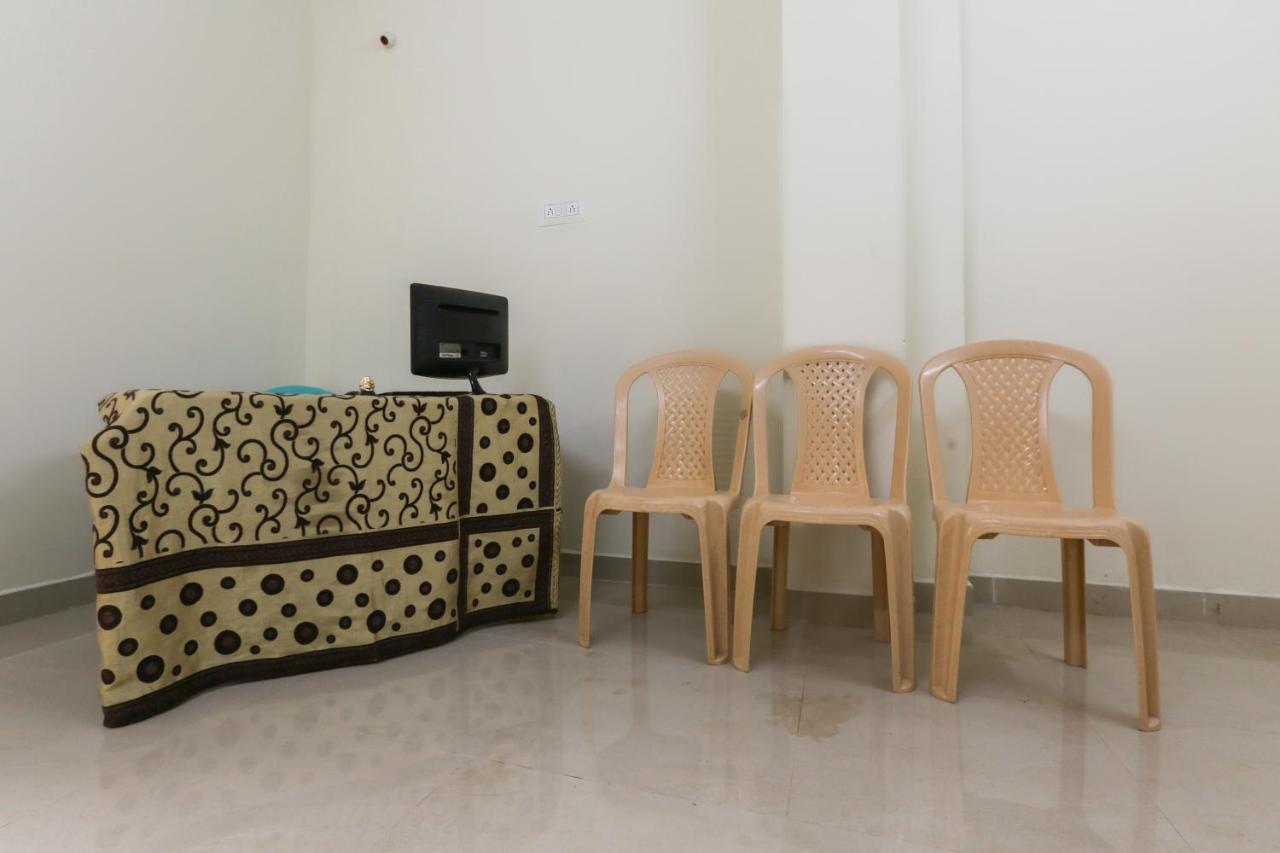 Spot On 63050 Kag Rooms Gūduvāncheri Kültér fotó
